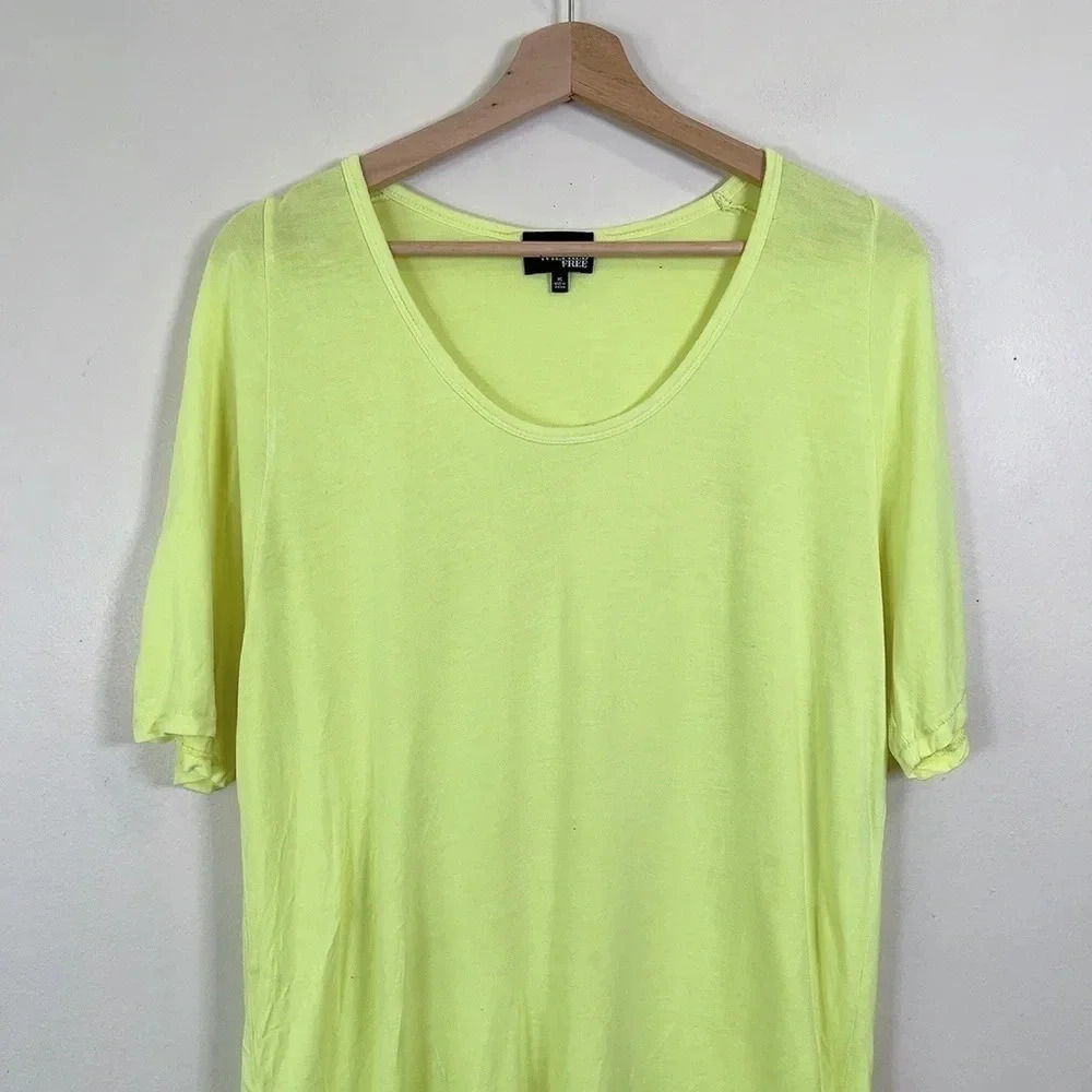 Aritzia Wilfred Free Neon Lime  Short Sleeve Top - Picture 3 of 10